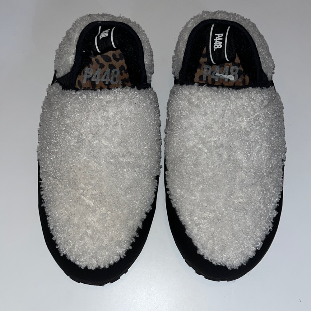 New P448 Laby Women's Ivory Faux Fur Slip-On Platform Sneakers Sz 37 Cozy Sherpa